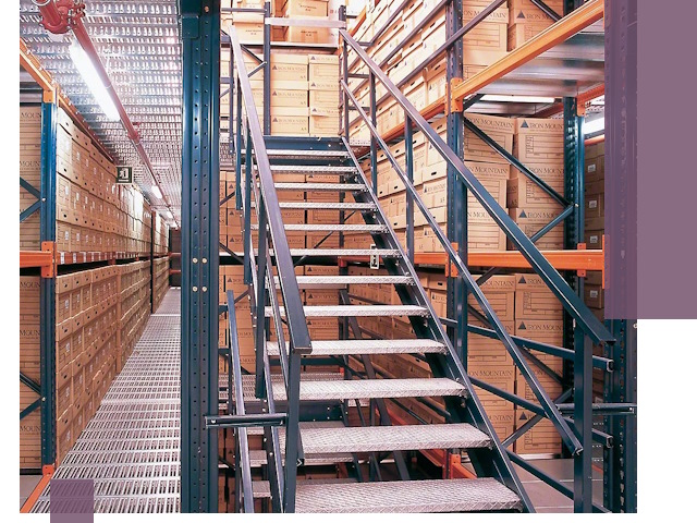 Лестницы складские прочные и безопасные под ключ в Славгороде