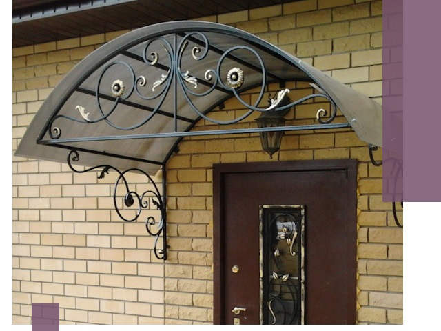 Изготовление козырьков из металла под ключ в Славгороде