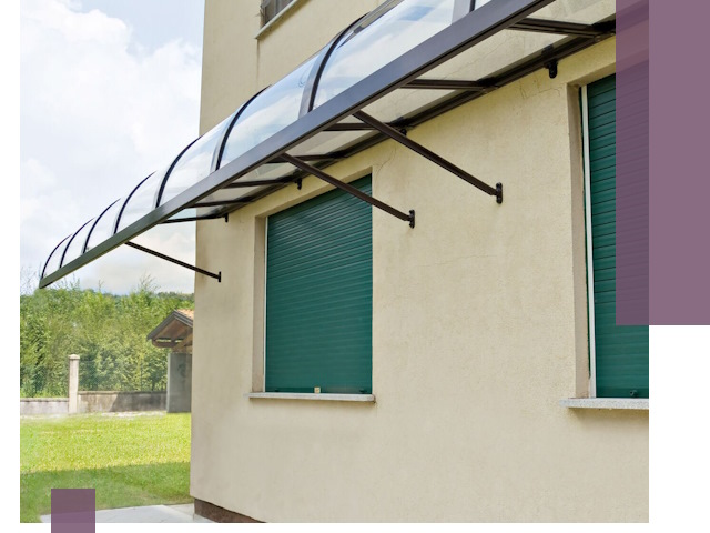 Козырьки над окнами в Славгороде — изготовление и монтаж по выгоде