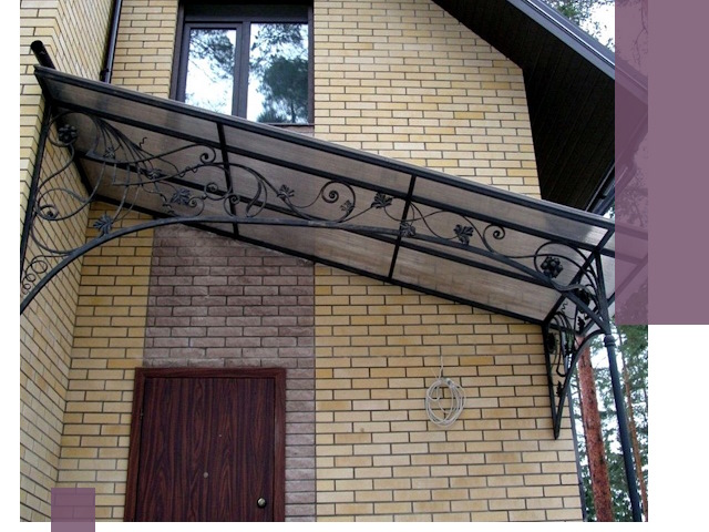 Односкатные козырьки из металла под ключ в Славгороде