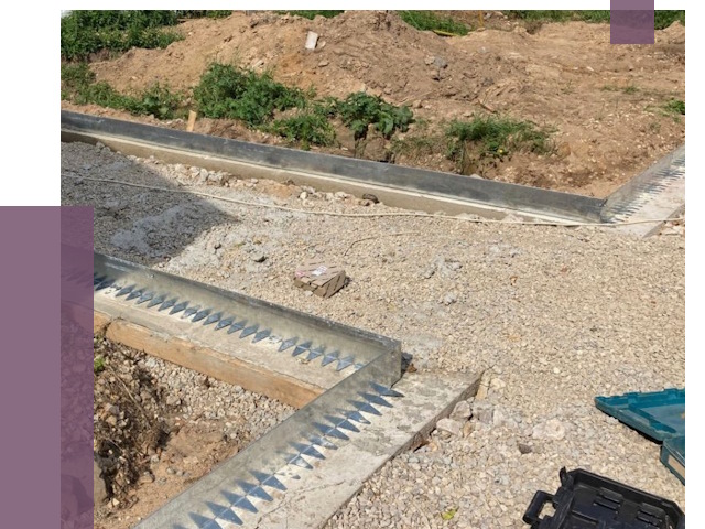 Металлические бордюры для дорожек в Славгороде от 4992 руб.